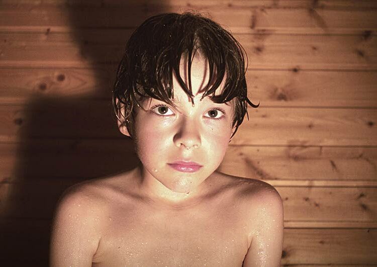 Näyttelijä Peter Franzénin omaan romaaniin perustuva elokuva kertoo pienen pojan kasvutarinan. Kuvassa Olavi Angervo.