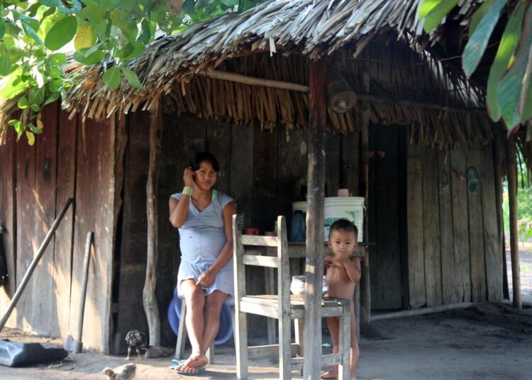 Brasilian Parán osavaltiossa asuva sawré muybu -alkuperäiskansaan kuuluva teiniäiti on uudelleen raskaana.