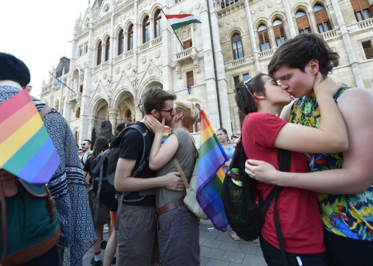 Vielä kaksi vuotta sitten Unkarin pääkaupungissa Budapestissä järjestettiin suuri Pride-kulkue.