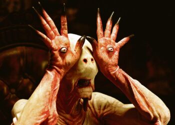 Pan’s Labyrinth on visuaalisesti näyttävä sekoitus fantasiaa, sotaa ja politiik-kaa. Tapahtumissa testataan olemassaolon perusteita.