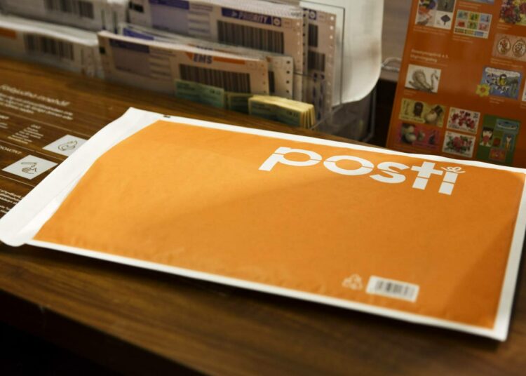 Postin työehtoneuvottelut ovat käynnistyneet happamissa tunnelmissa.