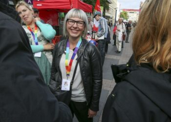 Aino-Kaisa Pekonen vasemmistoliiton eduskuntaryhmän kesäkokouksessa.