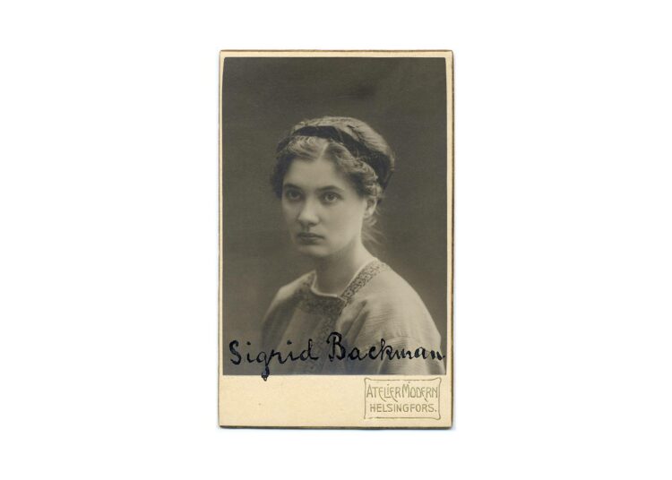 Sigrid Backman.