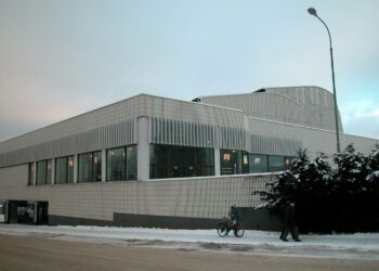 Jyväskylän kaupunginteatterissa on torstaina poikkeuksellisesti ”ensiaamu” ensi-illan sijasta.