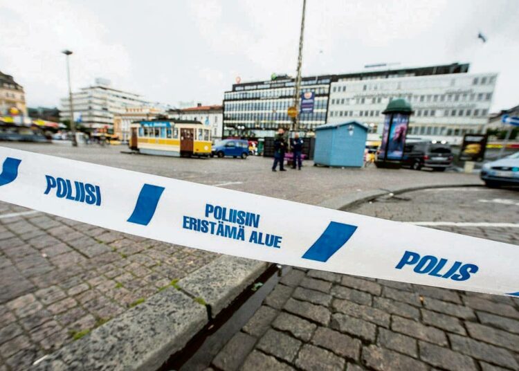 Turun Kauppatori muuttui perjantaina terrori-iskun näyttämöksi.