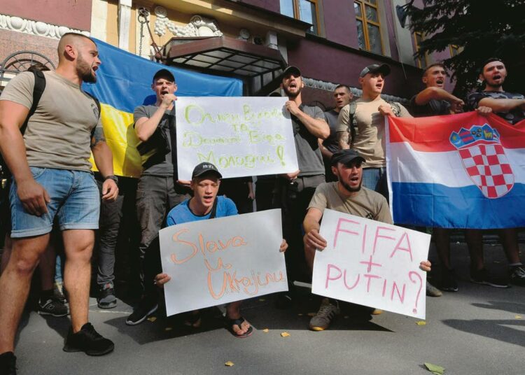 Ukrainalaiset nationalistit iloitsivat kroatialaispelaajien Ukrainalle ilmaisemasta tuesta Venäjän MM-kisojen aikana.