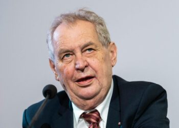 Presidentti Miloš Zeman joutui sairaalan teho-osastolle heti vajaat kaksi viikkoa sitten pidettyjen vaalien jälkeen.