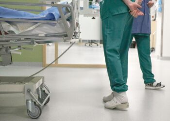 Suomen hyvinvointialueet rämpivät tunnetusti syvissä alijäämissä.