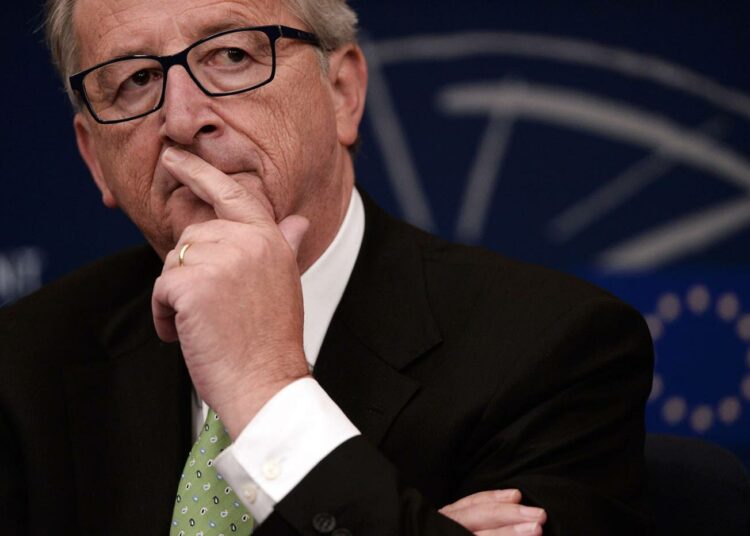 Luxemburgin pitkäaikainen pääministeri Jean-Claude Juncker johtaa nyt EU:n komissiota. Tutkivien toimittajien paljastukset osoittavat Luxemburgin olevan veroparatiisi.