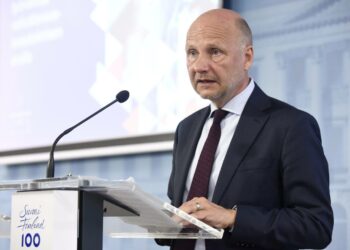TEM:n kansliapäällikkö Jari Gustafsson.