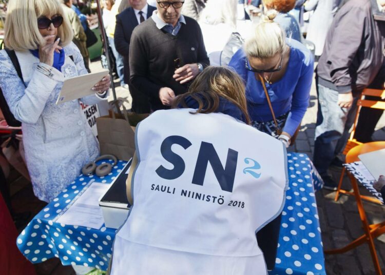 Sauli Niinistön toisen kauden kampanja keräsi yli 150 000 kannattajakorttia.