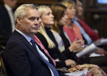 Antti Rinteen hallituksen ensimmäinen budjetti sai pääosin myönteisen vastaanoton SAK:lta ja STTK:lta.
