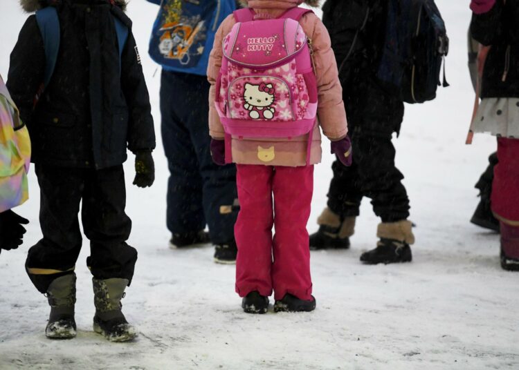 Koulutuksella riittää taas vaalien alla ystäviä. Vuoden 2015 rikottu koulutuslupaus on silti muistissa.