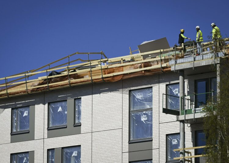 Rakennusalan näkymät jatkuvat synkkinä.