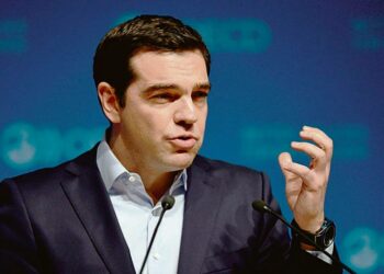 Kirjoittajat uskovat, että Syrizan taannoinen vaalivoitto näkyy tulevissa vaaleissa ympäri Eurooppaa – Suomessakin. Kuvassa puolueen puheenjohtaja Alexis Tsipras.