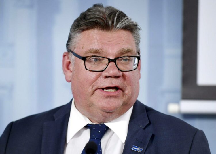 Ulkoministeri Timo Soinin mukaan on tärkeää erottaa viralliset lausunnot yksittäisistä mielipiteistä.