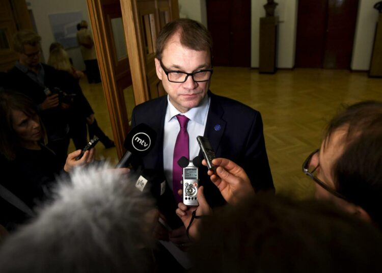 Pääministeri Juha Sipilä erehtyy.