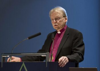 Arkkipiispa Kari Mäkinen.