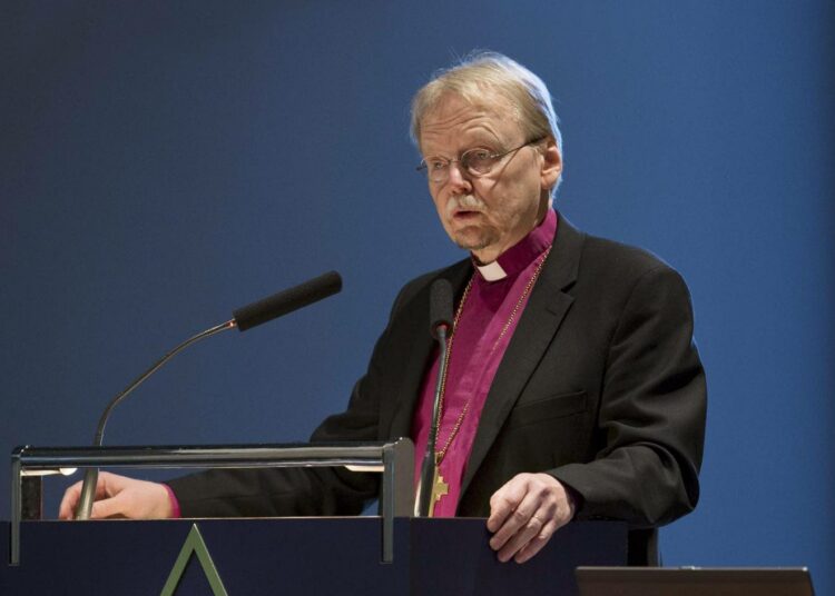 Arkkipiispa Kari Mäkinen.