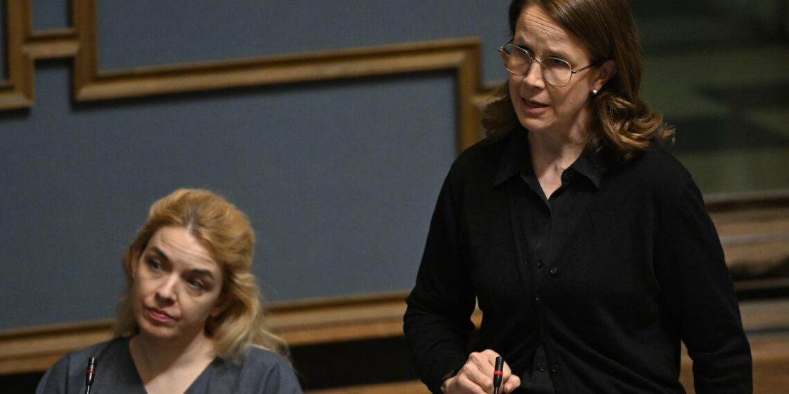 Veronika Honkasalo on vasemmistoliiton kansanedustaja ja eduskunnan ulkasiainvaliokunnan jäsen.