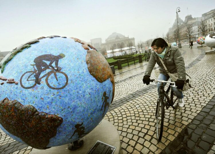Maanantaina alkanut YK:n ilmastokokous näkyy kaikkialla Kööpenhaminassa.
