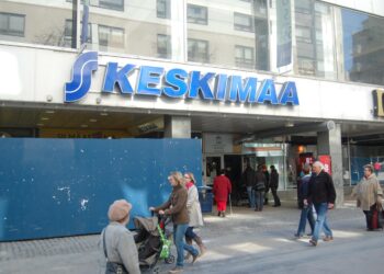 Keskimaan kaikki kaupat ABC-liikennemyymälöitä lukuunottamatta pysyvät kiinni perjantaina, jos lakko toteutuu.