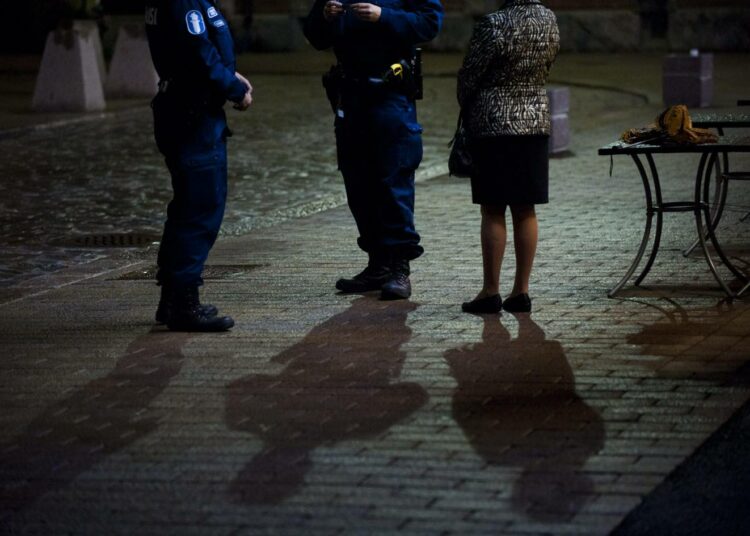 STTK on huolissaan poliisien määrästä.