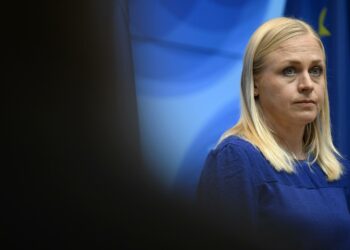 Ulkoministeri Elina Valtonen