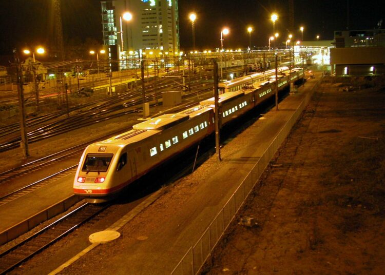 Pendolino Jyväskylän asemalla.