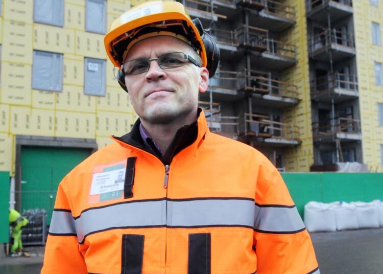 – Välimallilla saataisiin vuokra-asuntoja ja pidettäisiin yllä työllisyyttä, katsoo Matti Harjuniemi