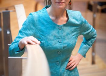 Hanna Sarkkinen.