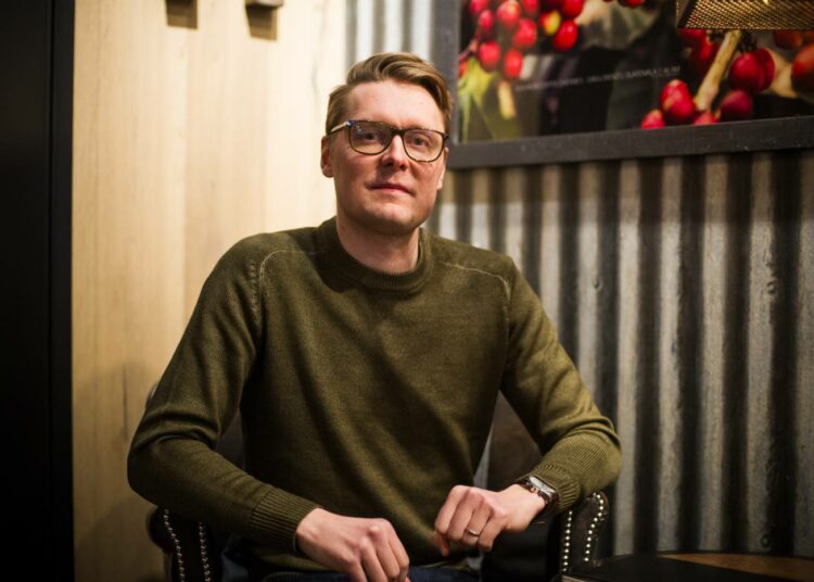 Sosten pääekonomisti Jussi Ahokas.