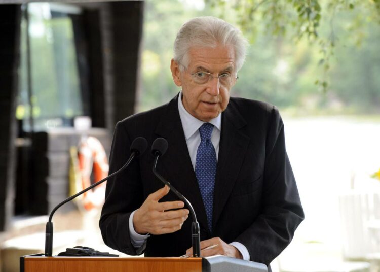 Italin pääministeri Mario Monti Suomessa elokuun 1. päivänä.