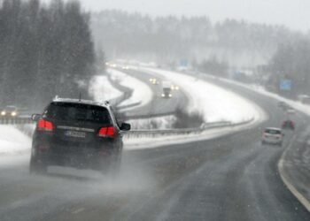 Ruotsin panostukset liikenteeseen ovat nousussa, Suomen laskussa.