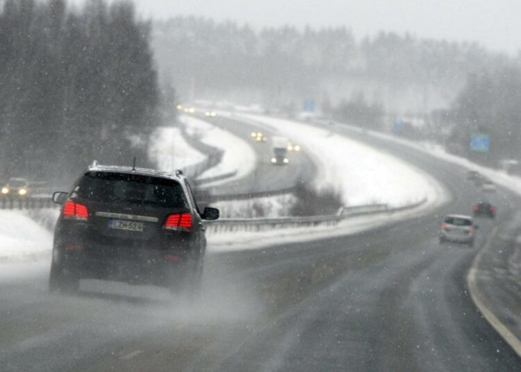 Ruotsin panostukset liikenteeseen ovat nousussa, Suomen laskussa.