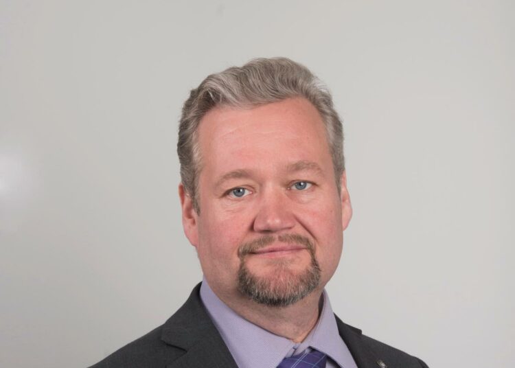 Kansanedustaja Jari Myllykoski.