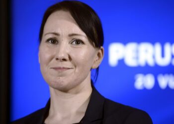 Ministeri Hanna Mäntylää on kuultu esitutkinnassa epäiltynä petoksesta.