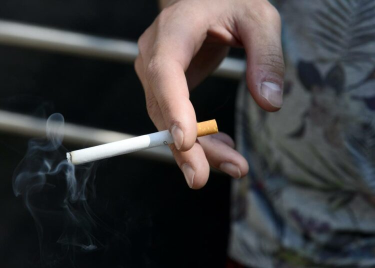 "Faktaa on, että passiivinen tupakointi sairastuttaa ja tappaa."