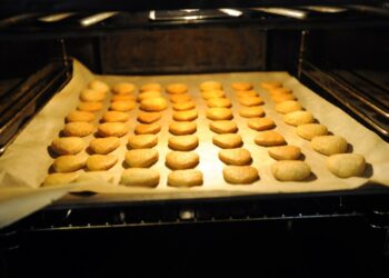 Piparkakkujen mausteet voivat aiheuttaa allergiaoireita.