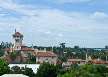 Kiinteistöt ovat tärkeä osa periytyvää varallisuutta. Kuvassa Donald Trumpin kartano Mar-a-Lago Floridassa.