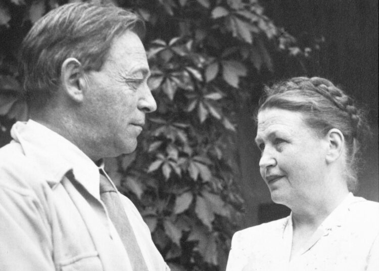 Alvar ja Aino Aalto olivat modernismin mestaripariskunta, jonka elämässä rakkaus, työ ja taiteilijuus kietoutuivat yhteen.
