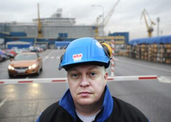 Pääluottamusmies Jari Aalto kertoo Viking Linen laivatilauksen työllistävän vaikutuksen nousevan 2600 miestyövuoteen.