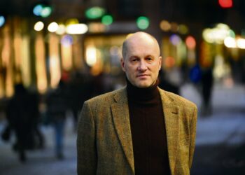 Ari Kerkkäsen mielestä kansainvälisen yhteisön pitäisi pakottaa Syyrian sodan osapuolet neuvottelupöytään.