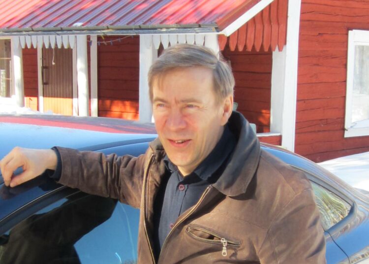 Rauno Pikkaraisen mukaan mukaan metsätalousmaista tai metsistä 60 prosenttia omistaa jo Etelä-Suomen kaupunkilaiset.