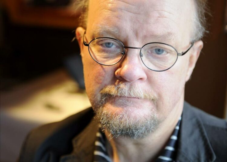 Vihreiden Osmo Soininvaara on saanut kunniaa nuorten toimeentuloleikkauksen kehittämisestä.