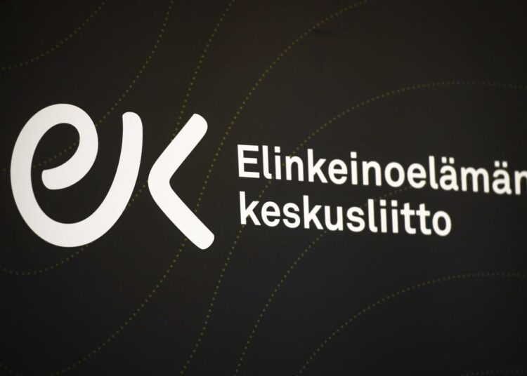 EK:n investointitiedusteluun vastanneissa yrityksissä on noin 200 000 työntekijää.