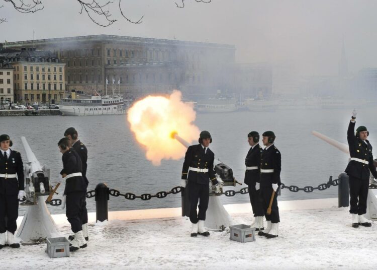 Ruotsissa on jatkossakin varaa paukutella pelkästään siksi, että kuninkaalla on nimipäivä.