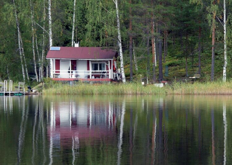 Suomessa oli viime vuoden lopulla kaikkiaan 492 700 kesämökkiä.