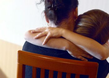 Alle 18-vuotiaita lapsia pienituloisissa kotitalouksissa oli 120 000.
