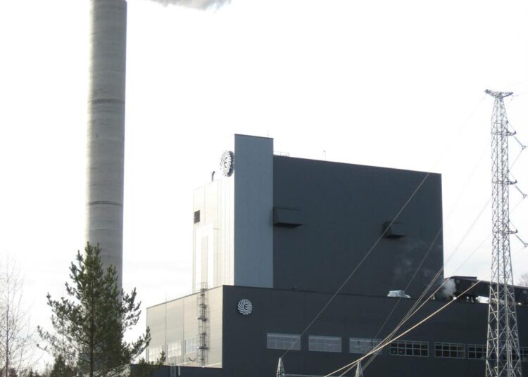 Biovoimalana markkinoitu Keljonlahden voimalaitos alkaa käyttää tukipolttoaineenaan venäläistä kivihiiltä.